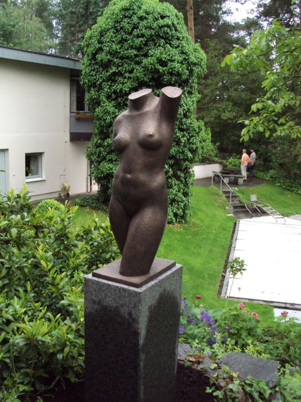 Bronzeguss patiniert