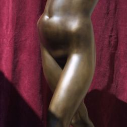 Bronzeguss patiniert