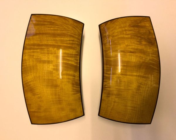 2 Halbschalen für eine tragbare Casette mit Schellsckpolitur